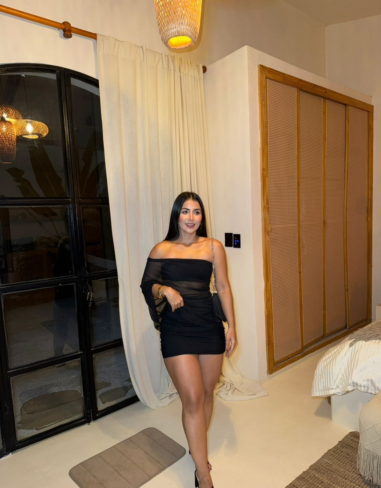 Set Any Negro - 3 piezas: Falda, top y blusa mesh